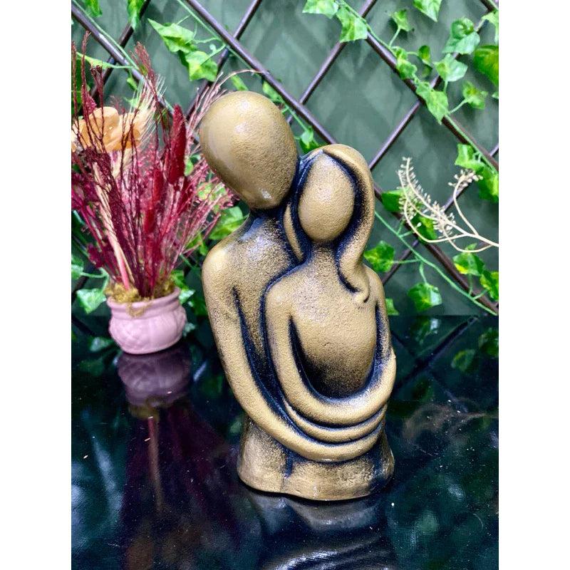 Estatueta Casal Abraçado